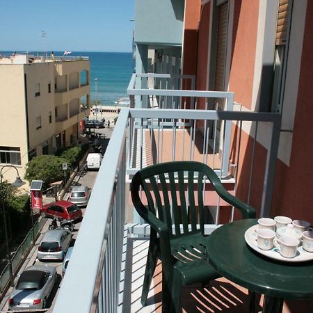 Casa Floridea -Mediterranea Sicilia Apt Cefalù Exterior foto